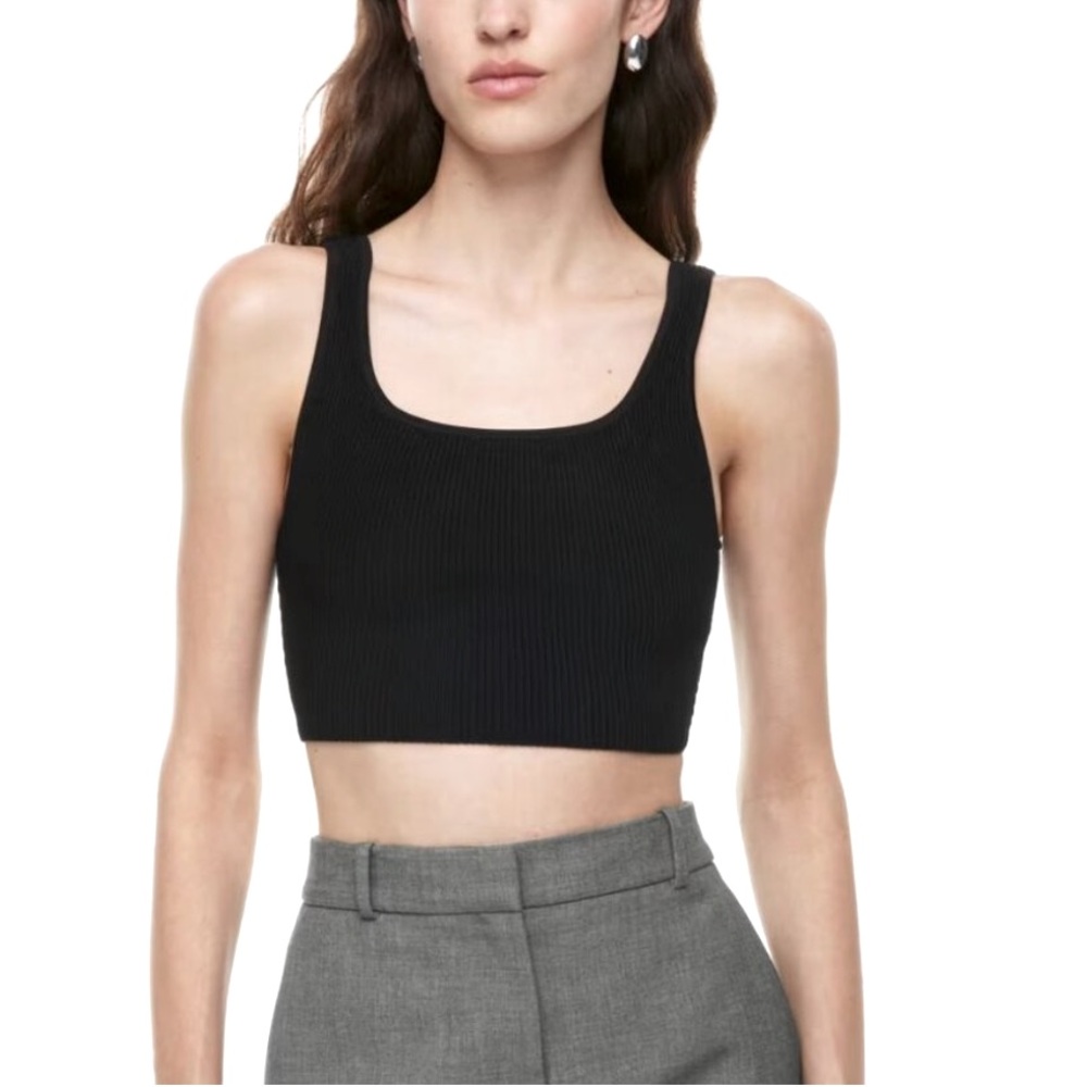 Aritzia Babaton Black Scult Knit Ribbed Compression Style Cropped Tank Top XS